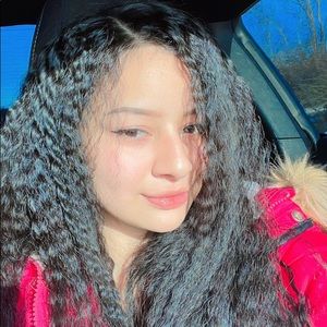 Meet your Posher, Belle